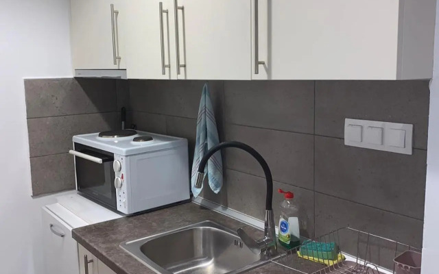 Agias Sofias 71C perfect studio