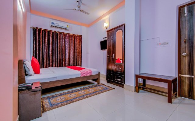 Hotel Deshbandhu By OYO Rooms