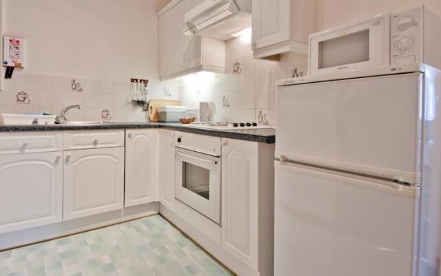 Burley Court Apartments