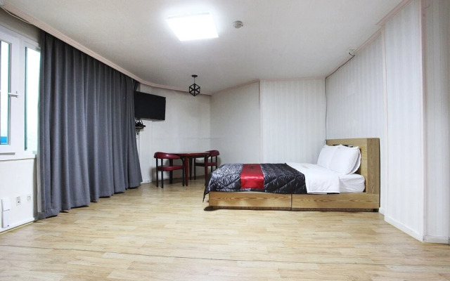 Gapyeong Namiseom Hotel