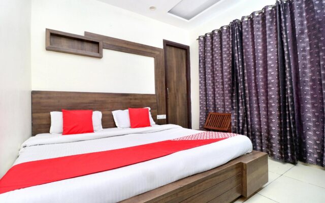 Hotel BS Residency