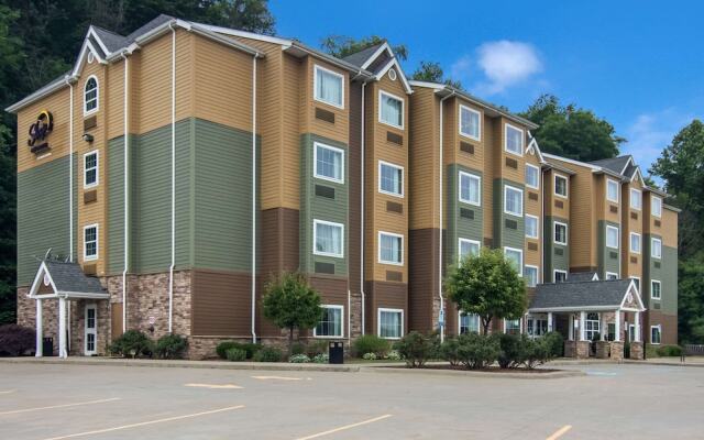 Microtel Inn & Suites by Wyndham Steubenville