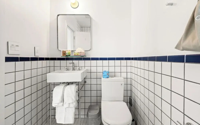 Global Luxury Suites at The Variety