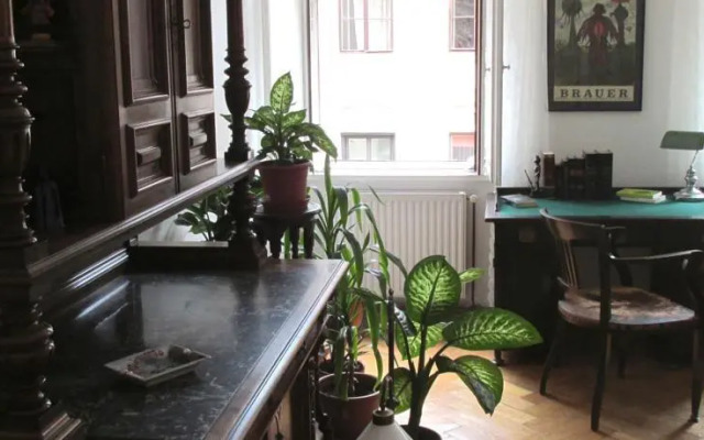 Art Nouveau Apartment