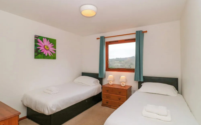 The Willow Lodge