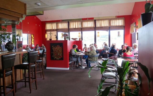 Budget Host Airport Inn