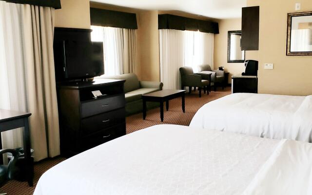Holiday Inn Express & Suites Frazier Park by IHG