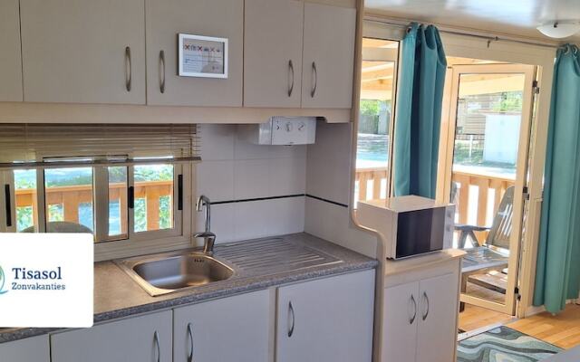Comfortable Campsite-chalet G12 Tuscany Near sea