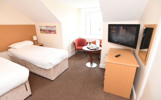 Rooms at the Royal