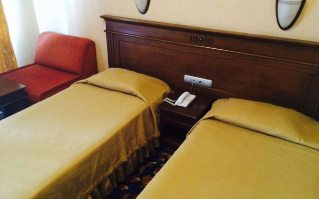 Oasis Otel