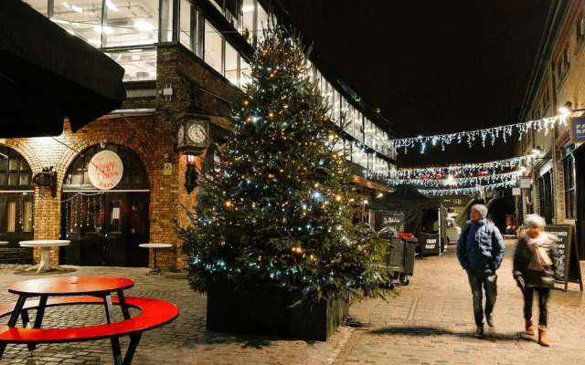 Camden Lock by condokeeper