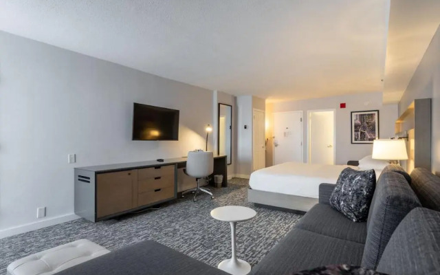 Doubletree By Hilton New York Jfk Airport Hotel