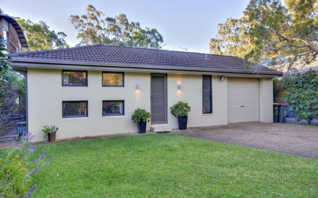 Sea Pearl, 10 Corlette Point Road