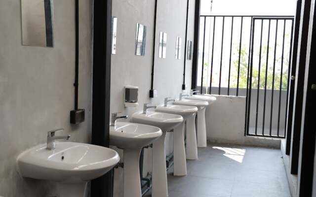 The Cube Hostel Khaosan