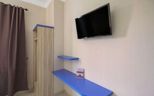 RedDoorz Plus @ Cideng Barat