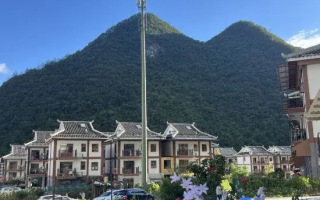 Yishan Yueji Inn