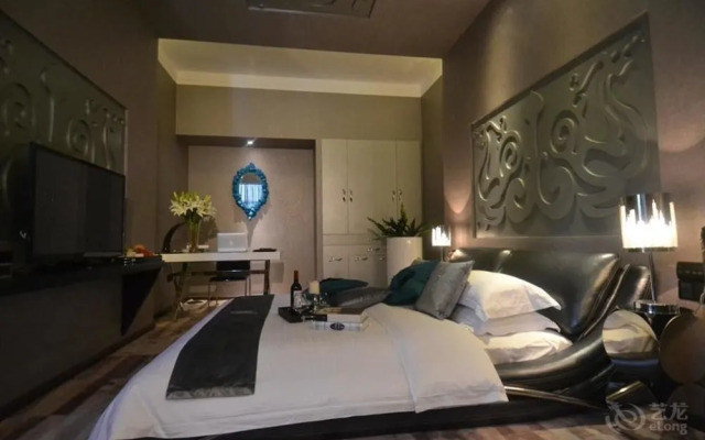 Dali N-Hotel