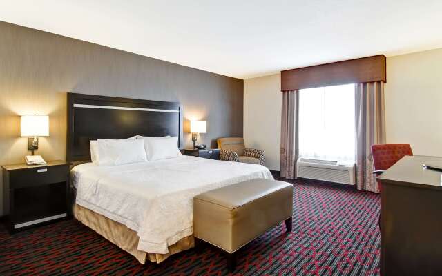 Hampton Inn & Suites by Hilton Red Deer