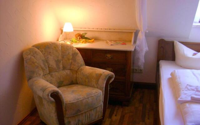 Elegant-Hotel "Zur Burg"