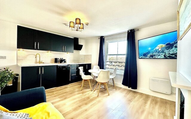 Modern & Brand New Apartment in Whitstable Centre