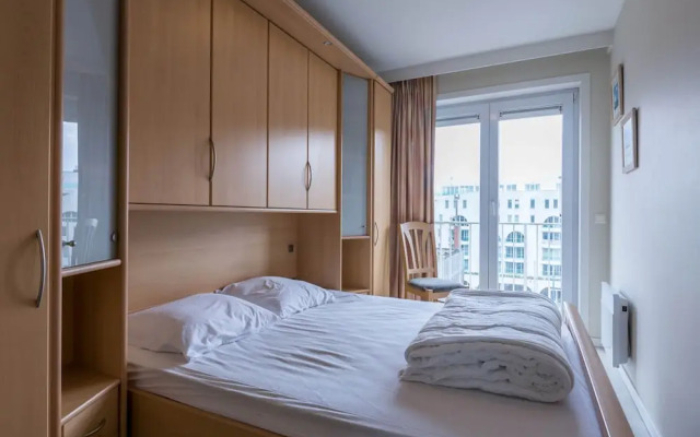 Apartment in Koksijde for 6 Person