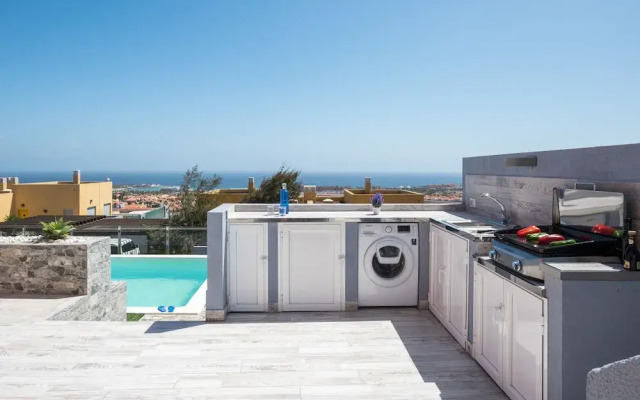 Villa Andrea, Ocean View, Heated Pool