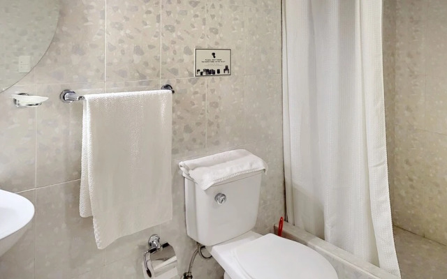 Hostal BAOBAO
