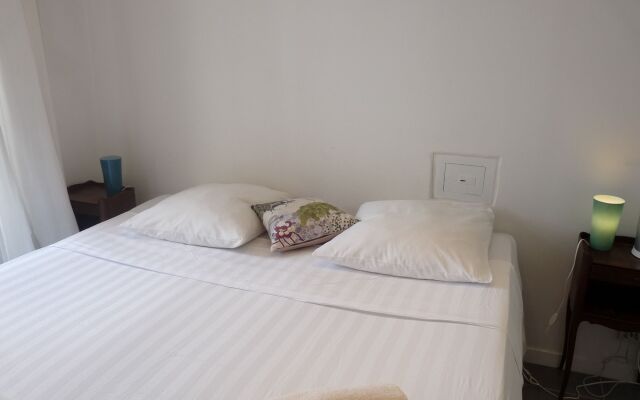 Home Rental Cannes Rue d'Alger