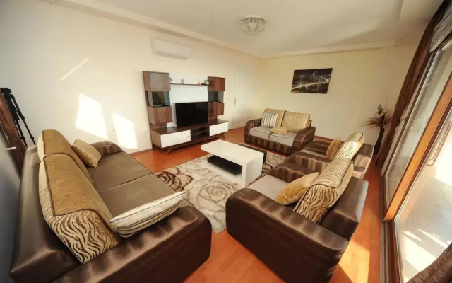 Emre Bektas Vilları 2