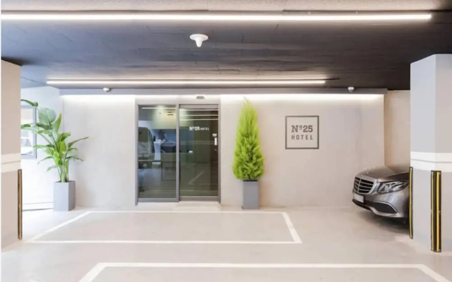 NO.25 Hotel Dongam