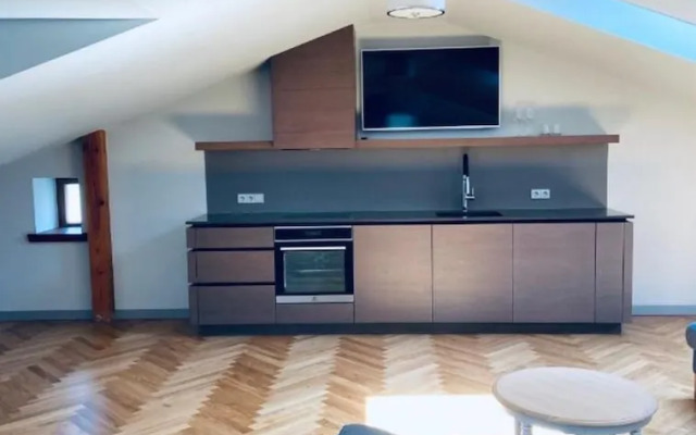 Roze Republikas Apartments