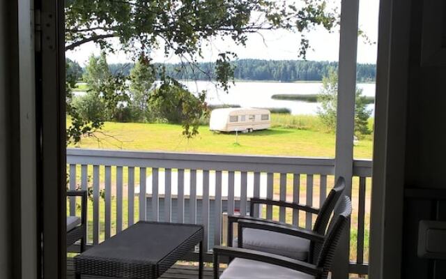 Vaalimaa Camping - On the beach