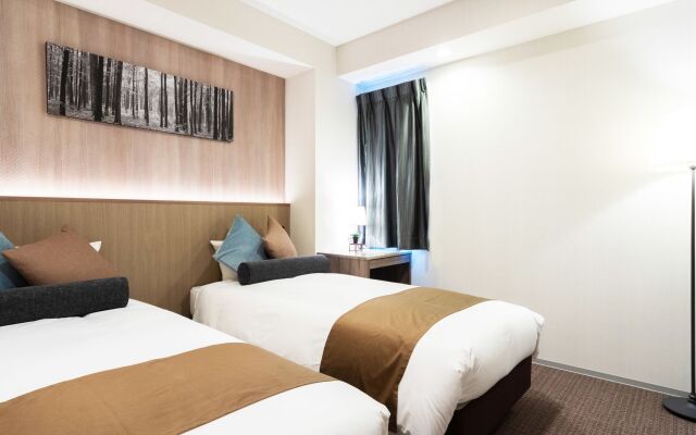 Nipponbashi Crystal Hotel 2