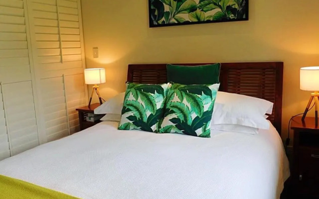 Watersons at Airlie Central Apartments