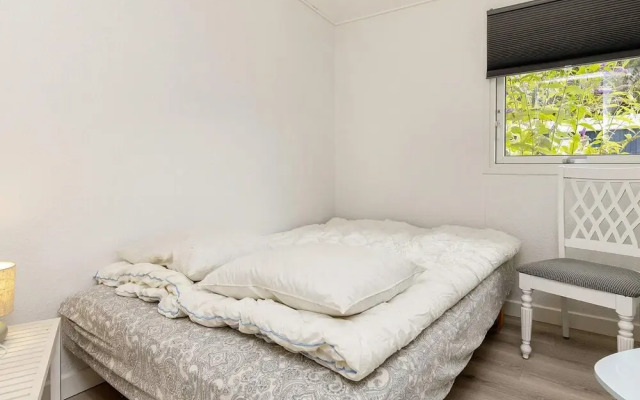 8 Person Holiday Home in Vaeggerlose