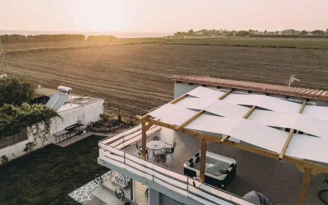 Sirens Luxury Apartments Palouki