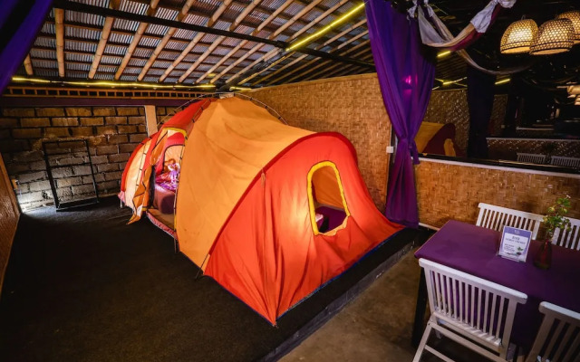 Hiker's Camp at Toya Devasya