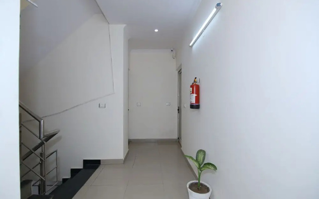 OYO 13051 Hotel Gurgaon Palace