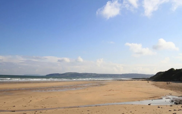 Bay View - Benllech