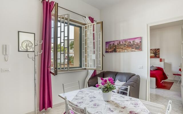 Beautiful Holiday Home in Palermo With Balcony and Netflix