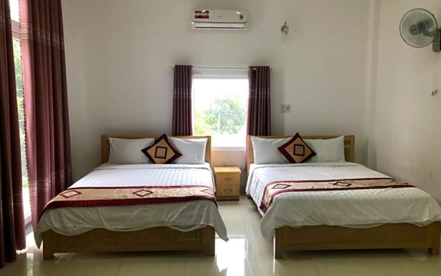 Lê Tùng Hotel - Vạn Giã
