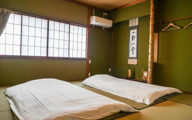 Higashiyama Tomarigi