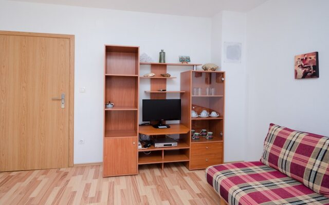 Apartments Josip