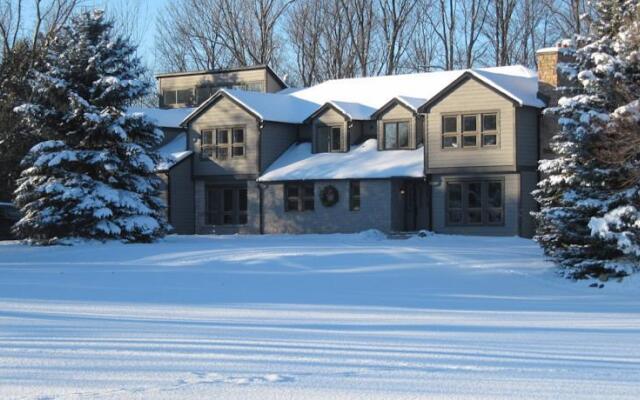 Sequel inn Creemore