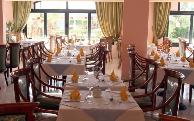 Golden 5 Diamond Beach