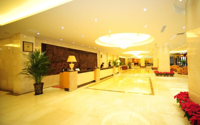 Aurum International Hotel