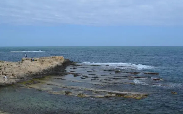 Dentro Il Mare A Un Passo Dalletna