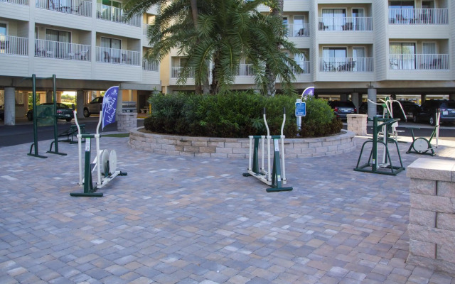 Sailport Waterfront Suites