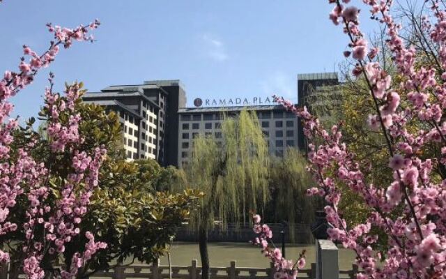 Ramada Plaza by Wyndham Yangzhou Casa