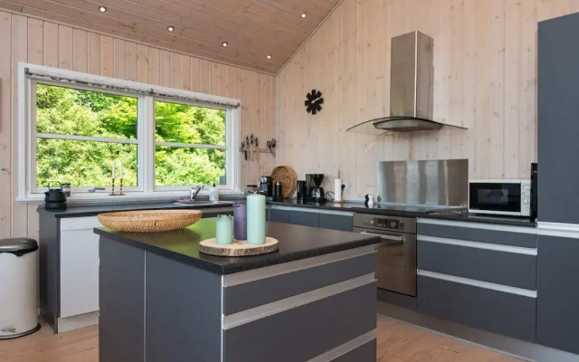 6 Person Holiday Home in Tarm